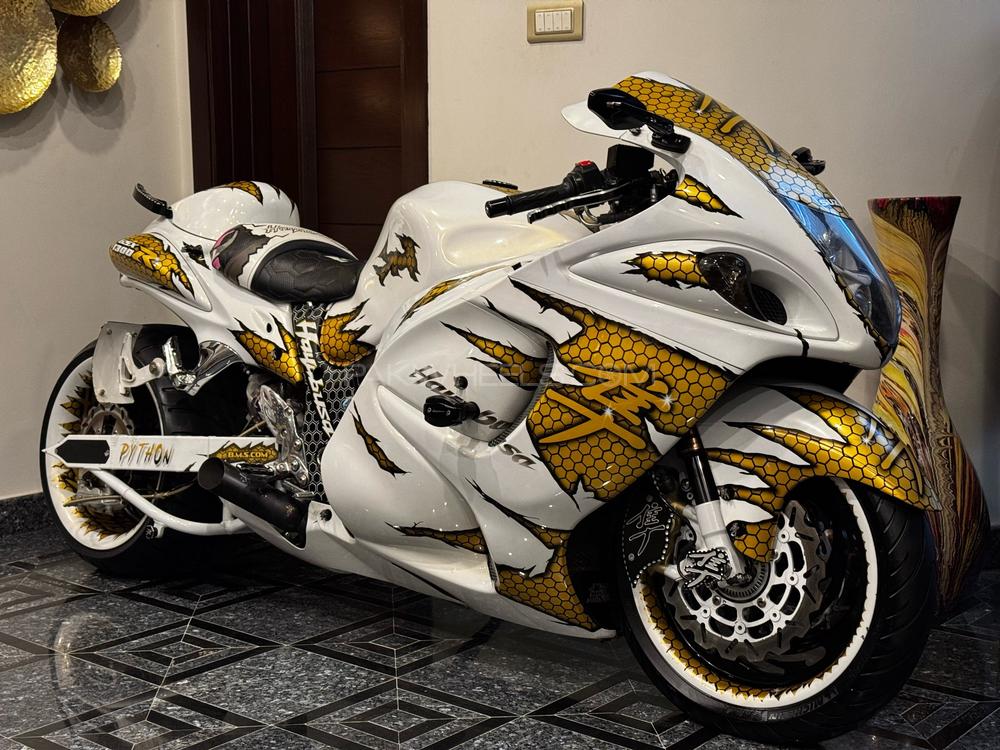 سوزوکی Hayabusa - 2014 Python busa Image-1