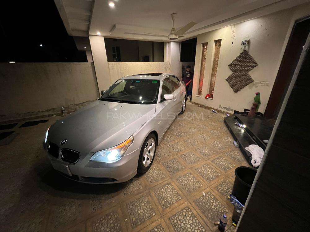 بی ایم ڈبلیو 5 سیریز 2003 for Sale in لاہور بی ایم ڈبلیو 5 سیریز 2003 for Sale in لاہور Image-4