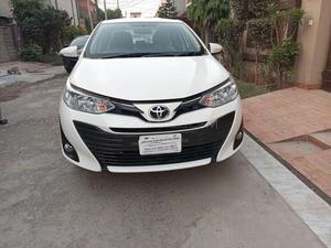 Toyota Yaris ATIV CVT 1.3 2021 for Sale in Lahore