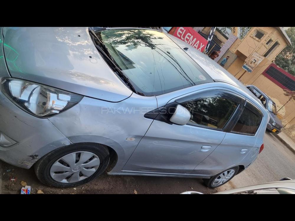 Mitsubishi Mirage 2013 for Sale in Karachi Mitsubishi Mirage 2013 for Sale in Karachi Image-2