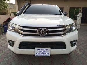Toyota Hilux Revo V Automatic 2.8 2019 for Sale in Lahore