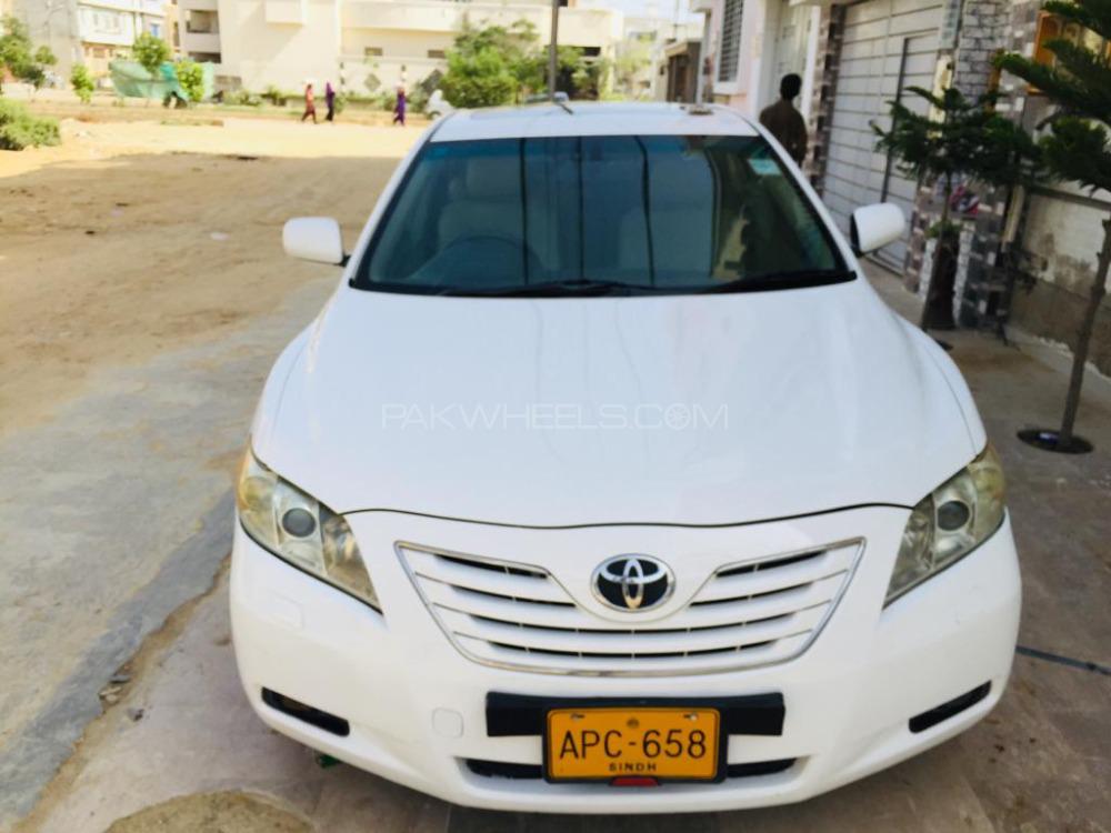 Toyota Camry 2007 for Sale in Karachi Image-1