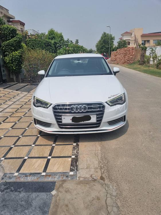 آوڈی اے 3 2015 for Sale in لاہور آوڈی اے 3 2015 for Sale in لاہور Image-13