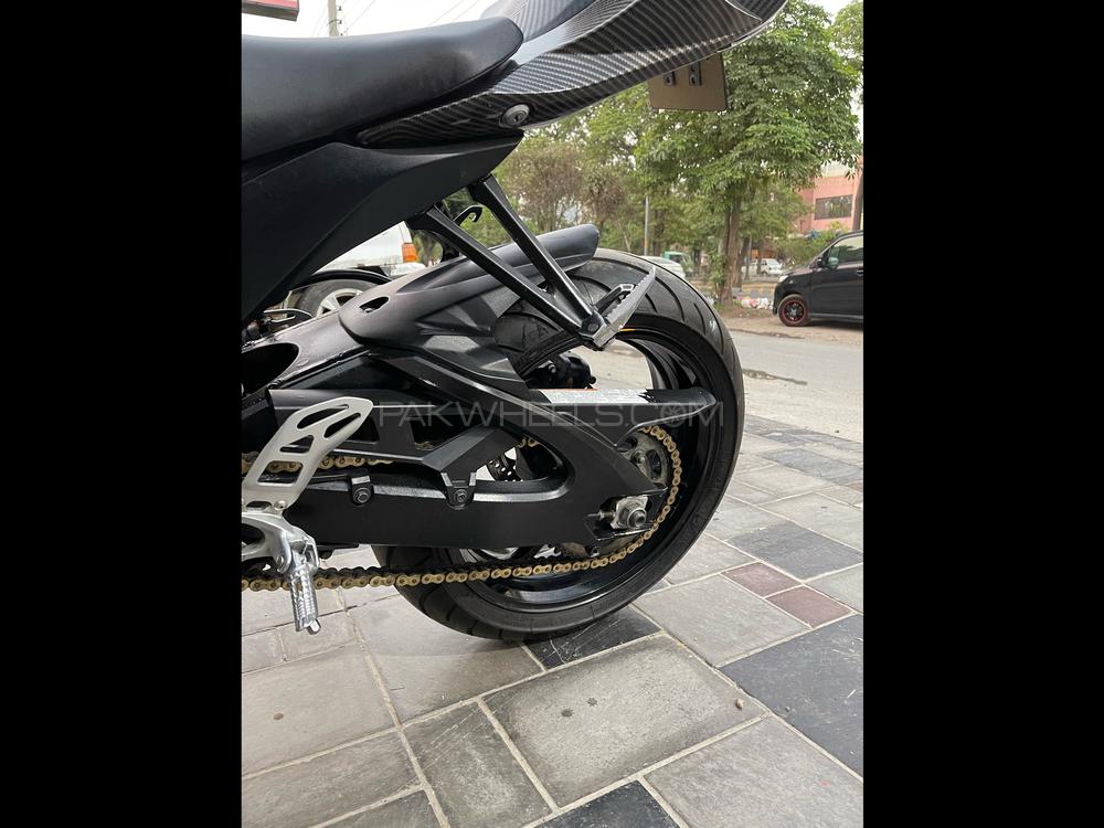 سوزوکی GSX-R600 2013 for Sale سوزوکی GSX-R600 2013 for Sale Image-9
