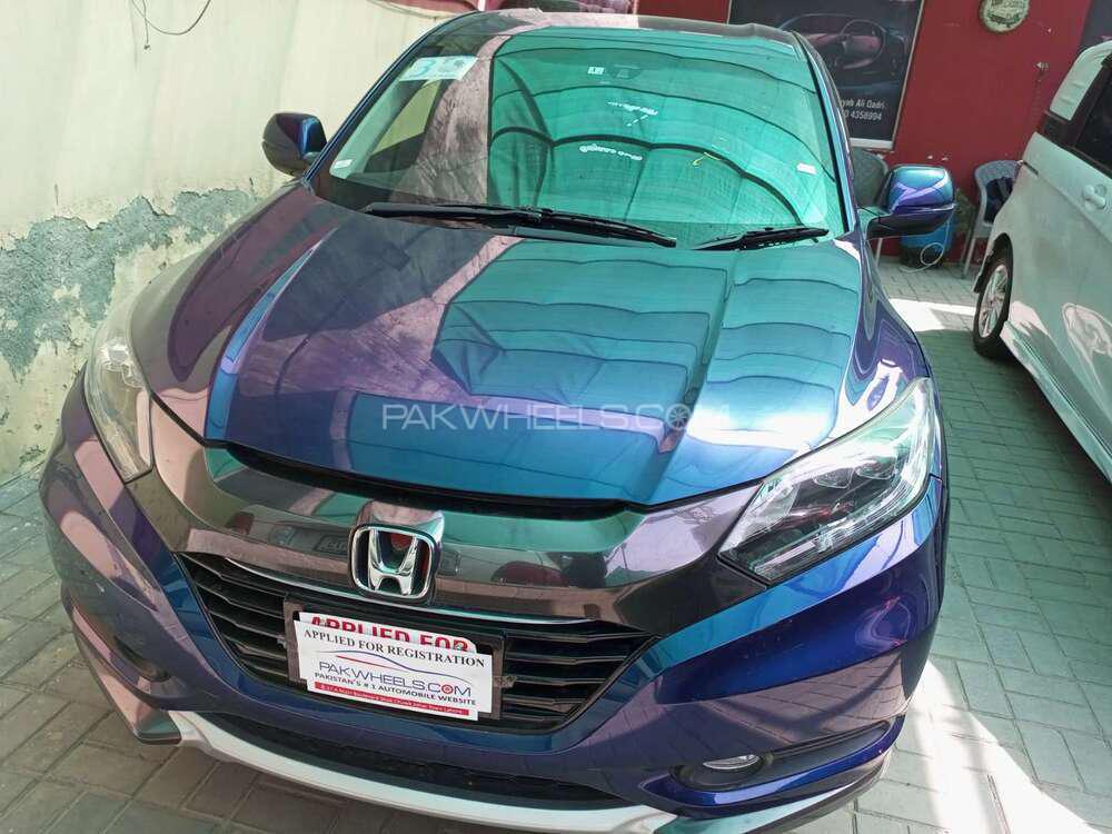 Honda Vezel 2016 for Sale in Lahore Image-1