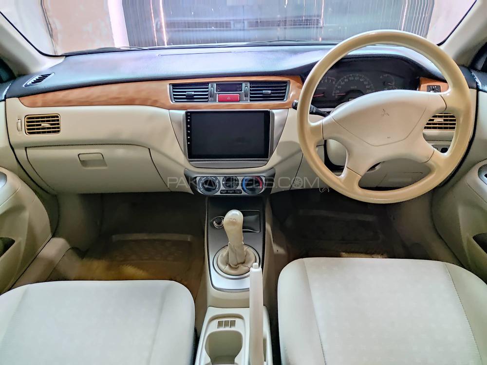 مٹسوبیشی لینسر 2005 for Sale in راولپنڈی مٹسوبیشی لینسر 2005 for Sale in راولپنڈی Image-9