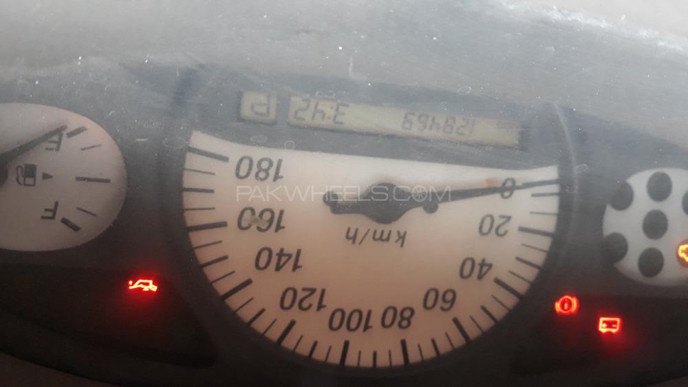 Toyota Platz 2005 for Sale in Lahore Toyota Platz 2005 for Sale in Lahore Image-6