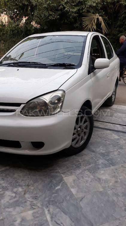 Toyota Platz 2005 for Sale in Lahore Toyota Platz 2005 for Sale in Lahore Image-2