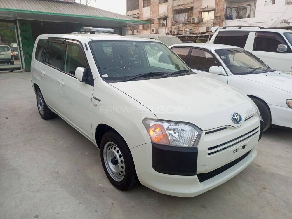 Toyota Probox 2019 for Sale in Karachi Toyota Probox 2019 for Sale in Karachi Image-2
