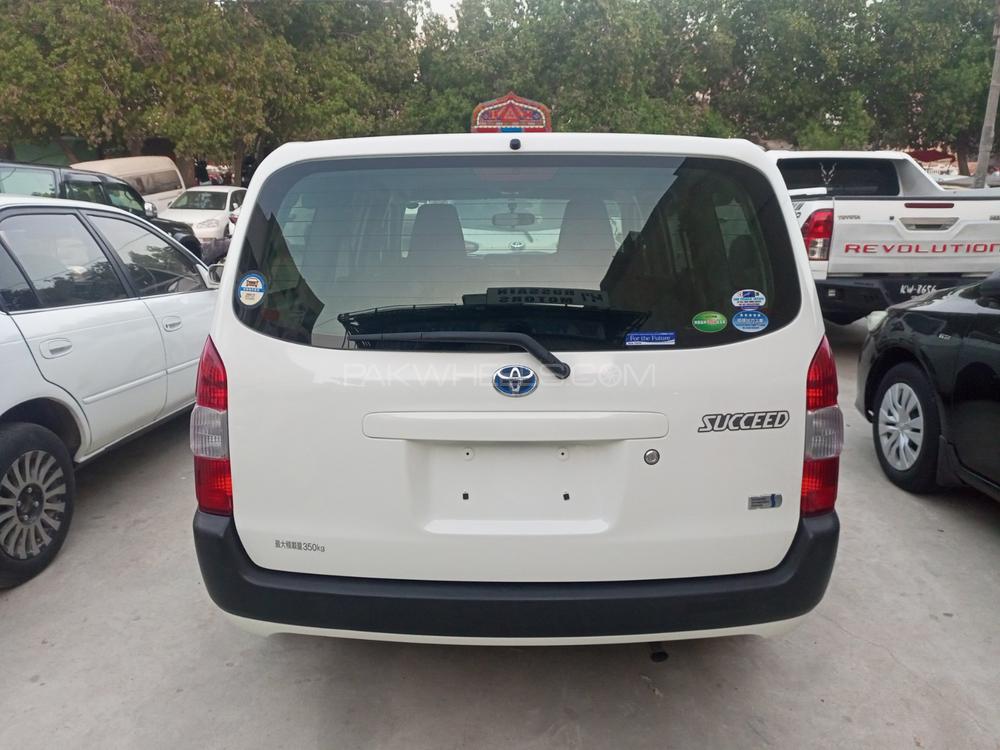 Toyota Probox 2019 for Sale in Karachi Toyota Probox 2019 for Sale in Karachi Image-13