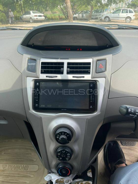 Toyota Vitz 2009 for Sale in Rawalpindi Toyota Vitz 2009 for Sale in Rawalpindi Image-5