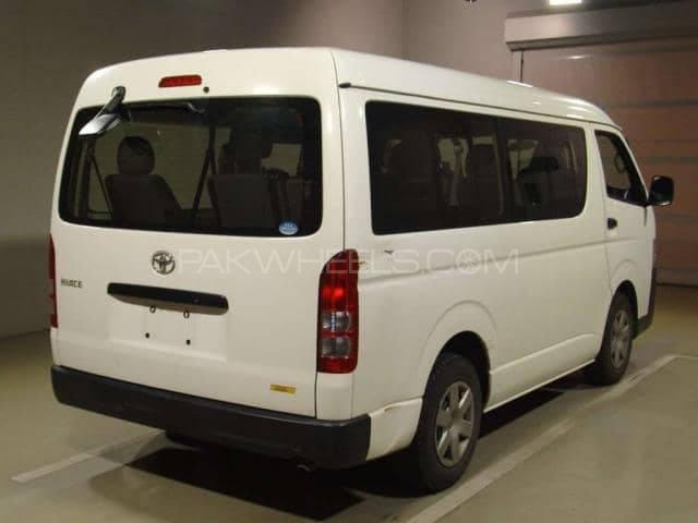 Toyota Hiace 2016 for Sale in Islamabad Toyota Hiace 2016 for Sale in Islamabad Image-6