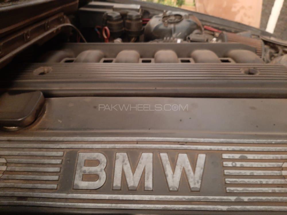 بی ایم ڈبلیو 3 سیریز 1992 for Sale in لاہور بی ایم ڈبلیو 3 سیریز 1992 for Sale in لاہور Image-12