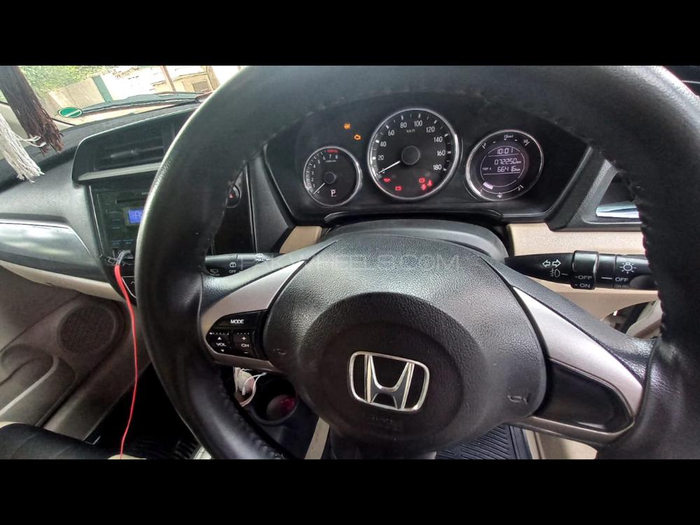 Honda BR-V 2017 for Sale in Rawalpindi Honda BR-V 2017 for Sale in Rawalpindi Image-4