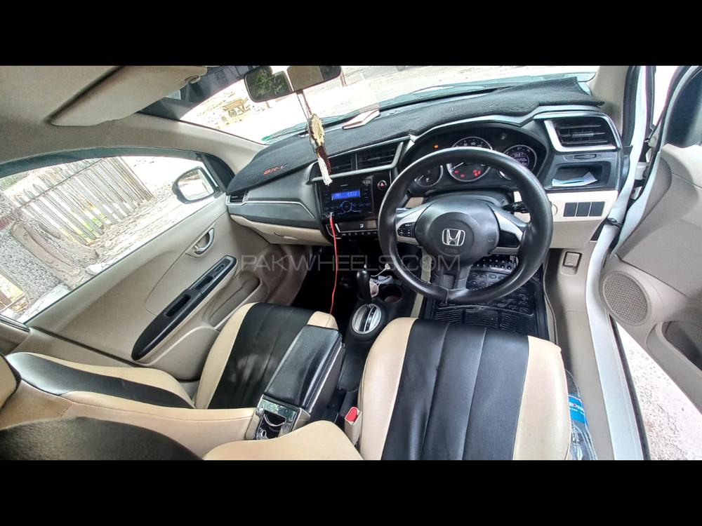 Honda BR-V 2017 for Sale in Rawalpindi Honda BR-V 2017 for Sale in Rawalpindi Image-8