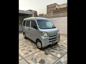 Daihatsu Hijet Special 2017 for Sale in Faisalabad