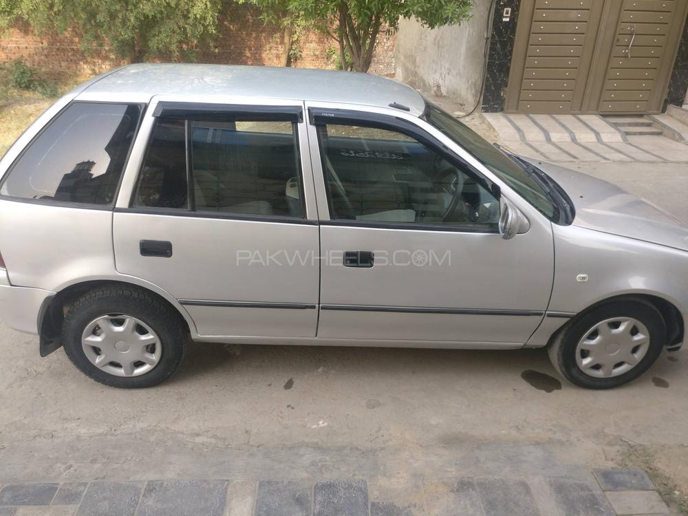 Suzuki Cultus 2005 for Sale in Lahore Suzuki Cultus 2005 for Sale in Lahore Image-3