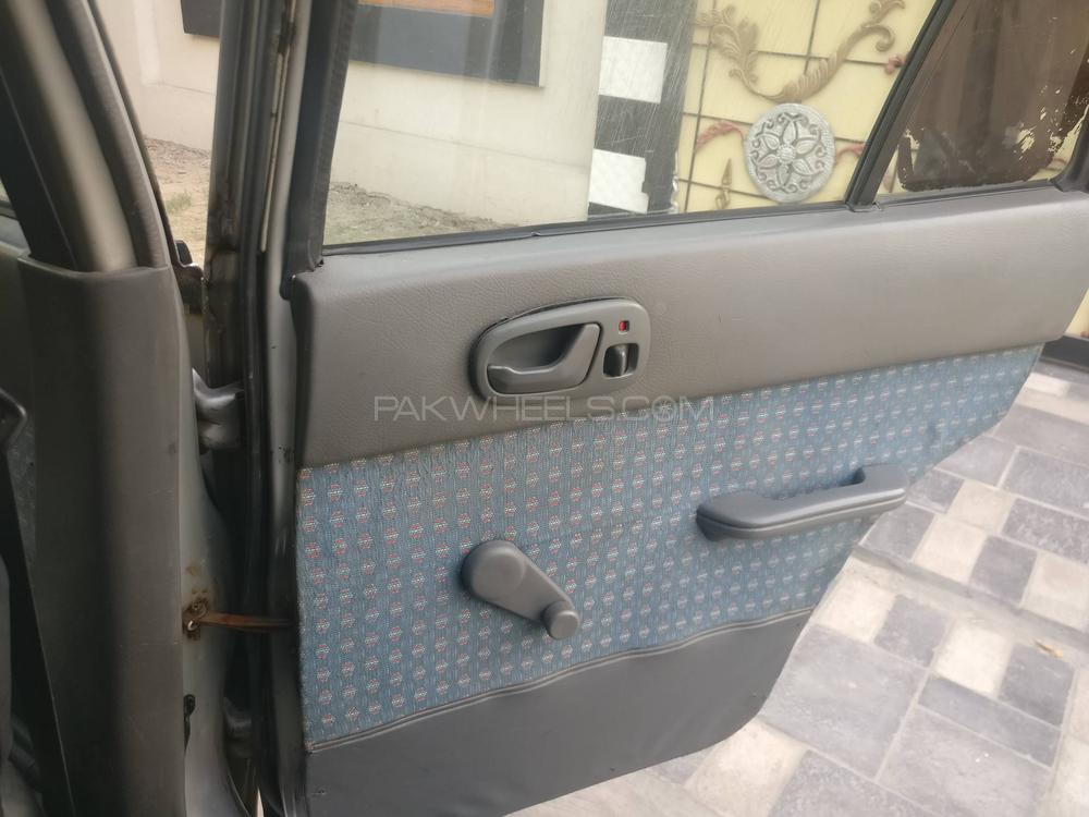 Suzuki Cultus 2005 for Sale in Lahore Suzuki Cultus 2005 for Sale in Lahore Image-7