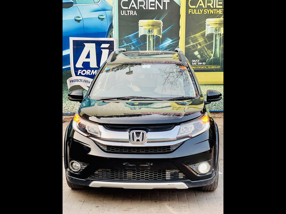 Honda BR-V 2017 for Sale in Lahore Honda BR-V 2017 for Sale in Lahore Image-12