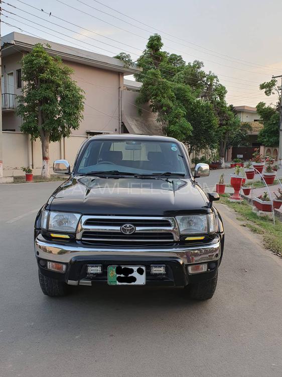 Toyota Surf 2000 for Sale in Sargodha Image-1