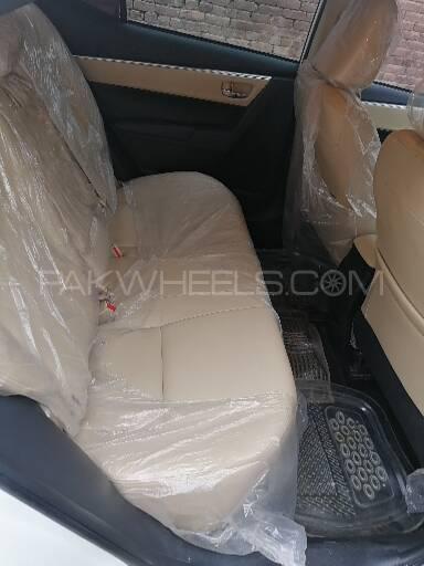 Toyota Corolla 2019 for Sale in Peshawar Toyota Corolla 2019 for Sale in Peshawar Image-6