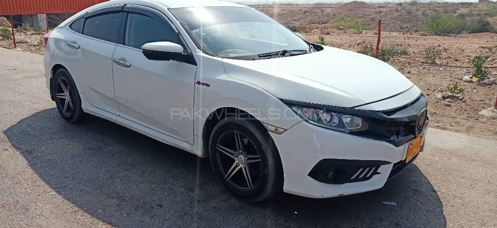 Honda Civic 2016 for Sale in Hyderabad Image-1