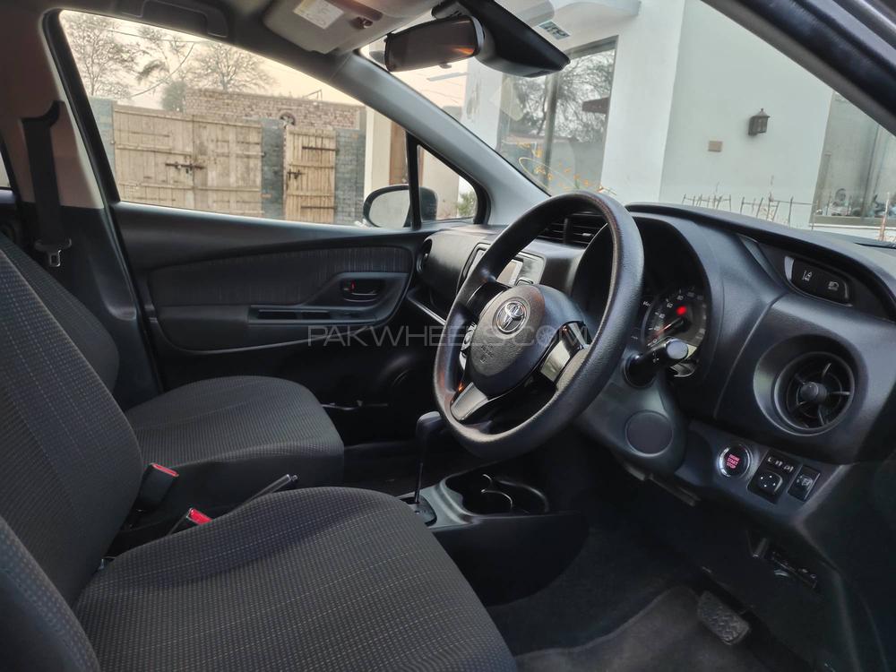 Toyota Vitz 2021 for Sale in Multan Image-1