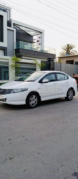 Honda City 2014 for Sale in Rahim Yar Khan Honda City 2014 for Sale in Rahim Yar Khan Image-2
