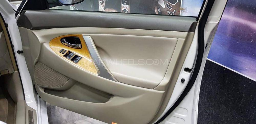 ٹویوٹا کیمری 2007 for Sale in کراچی ٹویوٹا کیمری 2007 for Sale in کراچی Image-3