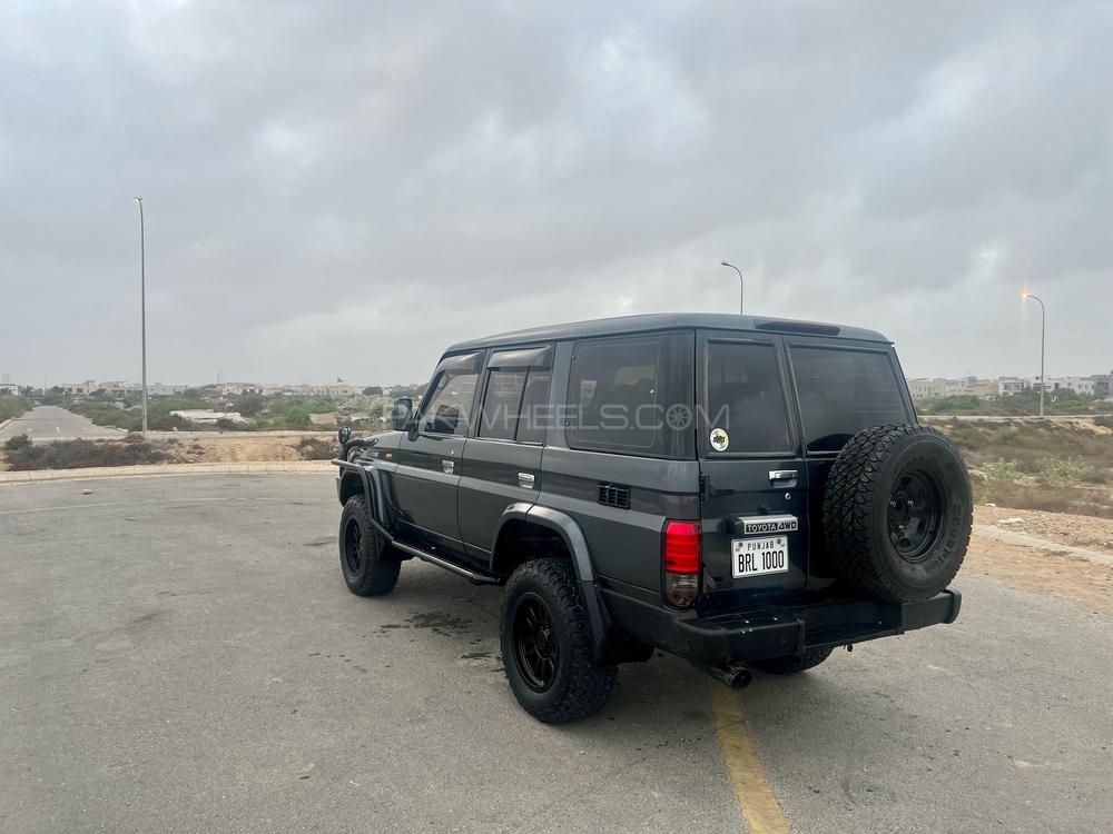 Toyota Land Cruiser 1991 for Sale in Karachi Toyota Land Cruiser 1991 for Sale in Karachi Image-4