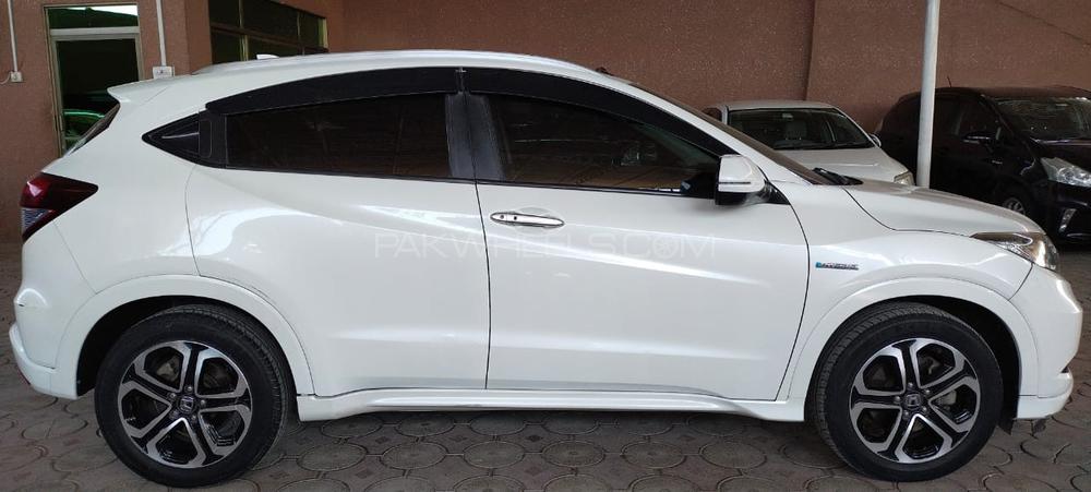 ہونڈا ویزِل 2015 for Sale in پشاور ہونڈا ویزِل 2015 for Sale in پشاور Image-4