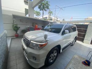 Toyota Land Cruiser AX 2012 for Sale in Karachi