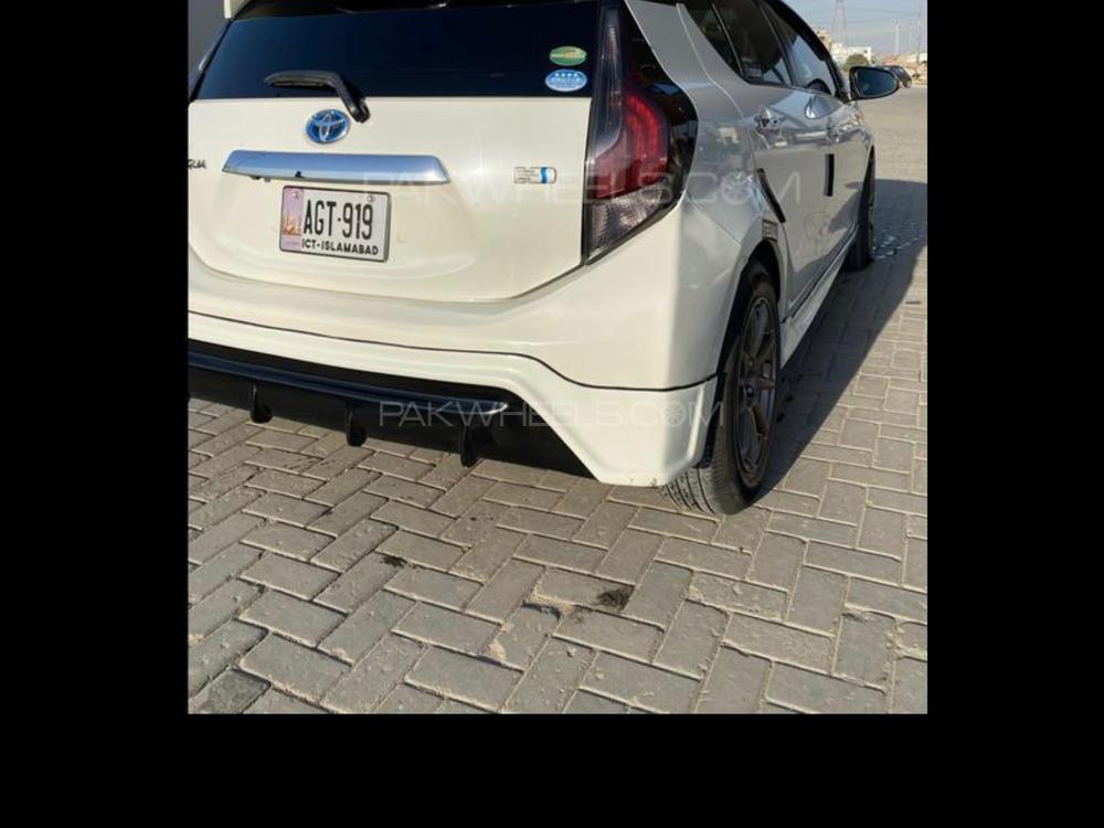 Toyota Aqua 2015 for Sale in Lahore Toyota Aqua 2015 for Sale in Lahore Image-6