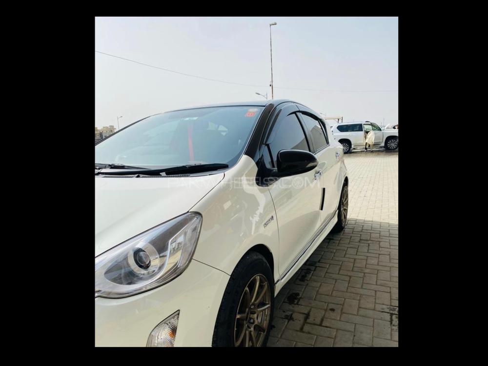 Toyota Aqua 2015 for Sale in Lahore Toyota Aqua 2015 for Sale in Lahore Image-8