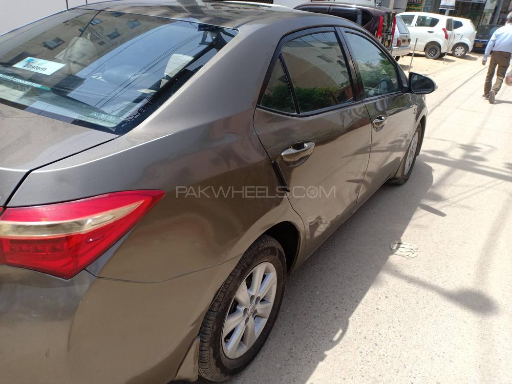 Toyota Corolla 2017 for Sale in Karachi Toyota Corolla 2017 for Sale in Karachi Image-9