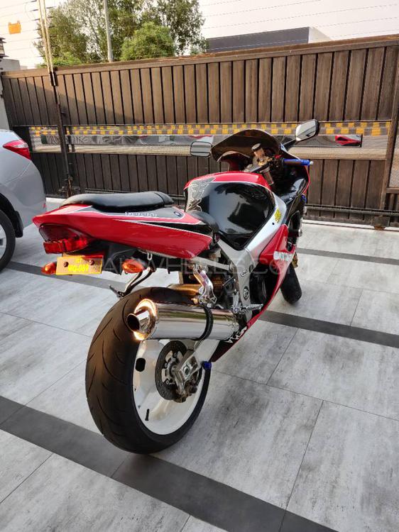 Suzuki GSX-R1000 2003 for Sale Suzuki GSX-R1000 2003 for Sale Image-4