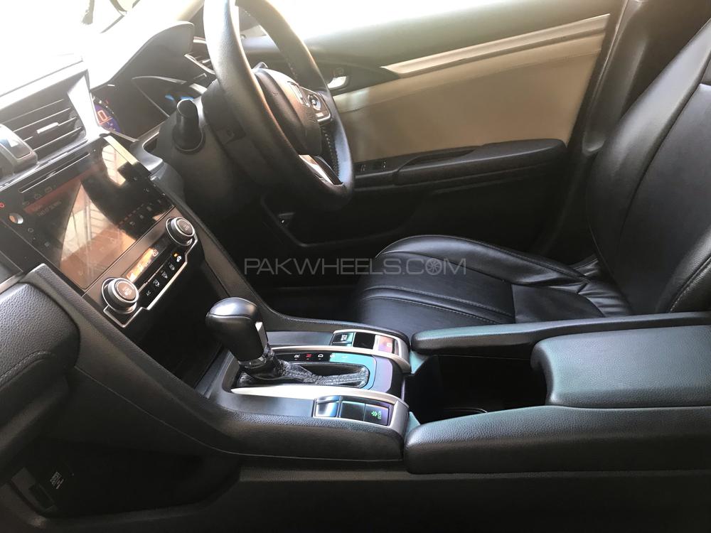 Honda Civic 2017 for Sale in Lahore Honda Civic 2017 for Sale in Lahore Image-6