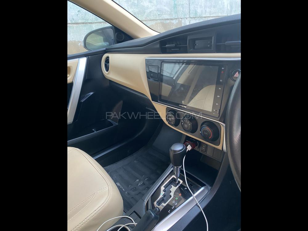 Toyota Corolla 2020 for Sale in Karachi Toyota Corolla 2020 for Sale in Karachi Image-6