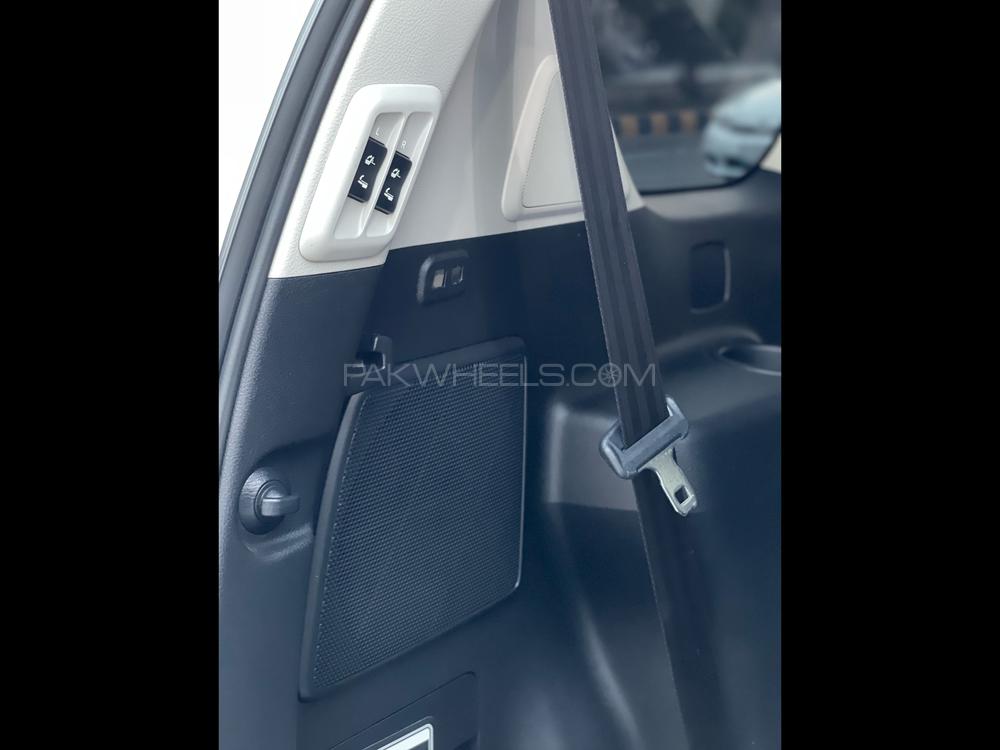 Toyota Prado 2015 for Sale in Lahore Toyota Prado 2015 for Sale in Lahore Image-8