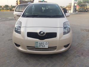 Toyota Vitz RS 1.3 2007 for Sale in Lahore