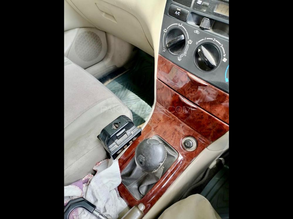 Toyota Corolla 2005 for Sale in Lahore Toyota Corolla 2005 for Sale in Lahore Image-9