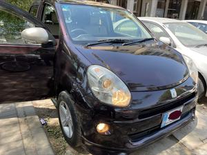 Toyota Passo + Hana 1.0 2011 for Sale in Islamabad