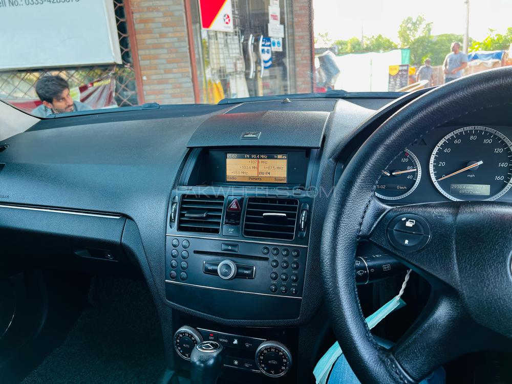 Mercedes Benz C Class 2007 for Sale in Lahore Mercedes Benz C Class 2007 for Sale in Lahore Image-5