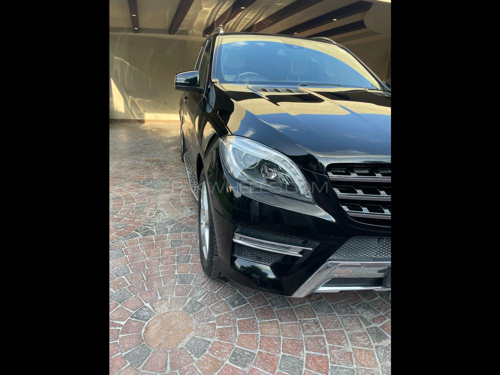 Mercedes Benz M Class 2016 for Sale in Lahore Image-1
