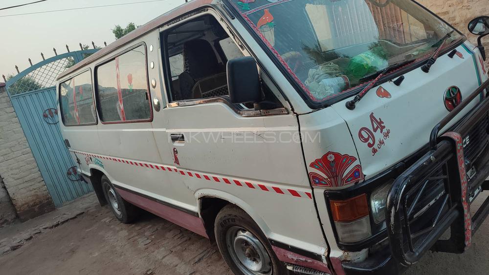 Toyota Hiace 1989 for Sale in Mandi bahauddin Toyota Hiace 1989 for Sale in Mandi bahauddin Image-6