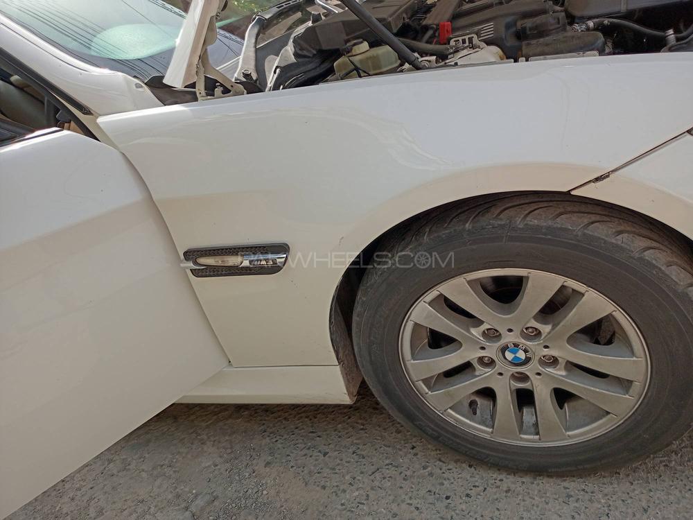BMW 3 Series 2005 for Sale in Lahore BMW 3 Series 2005 for Sale in Lahore Image-12