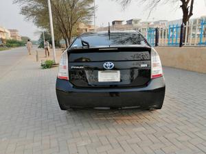 Toyota Prius S LED Edition 1.8 2011 for Sale in Islamabad