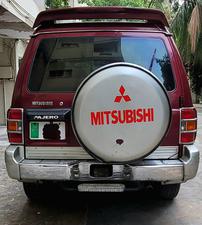 Mitsubishi Pajero Exceed Automatic 2.8D 1997 for Sale in Karachi