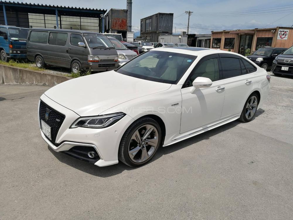 Toyota Crown 2018 for Sale in Lahore Image-1