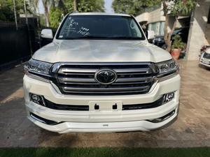 Toyota Land Cruiser ZX 2018 for Sale in Lahore